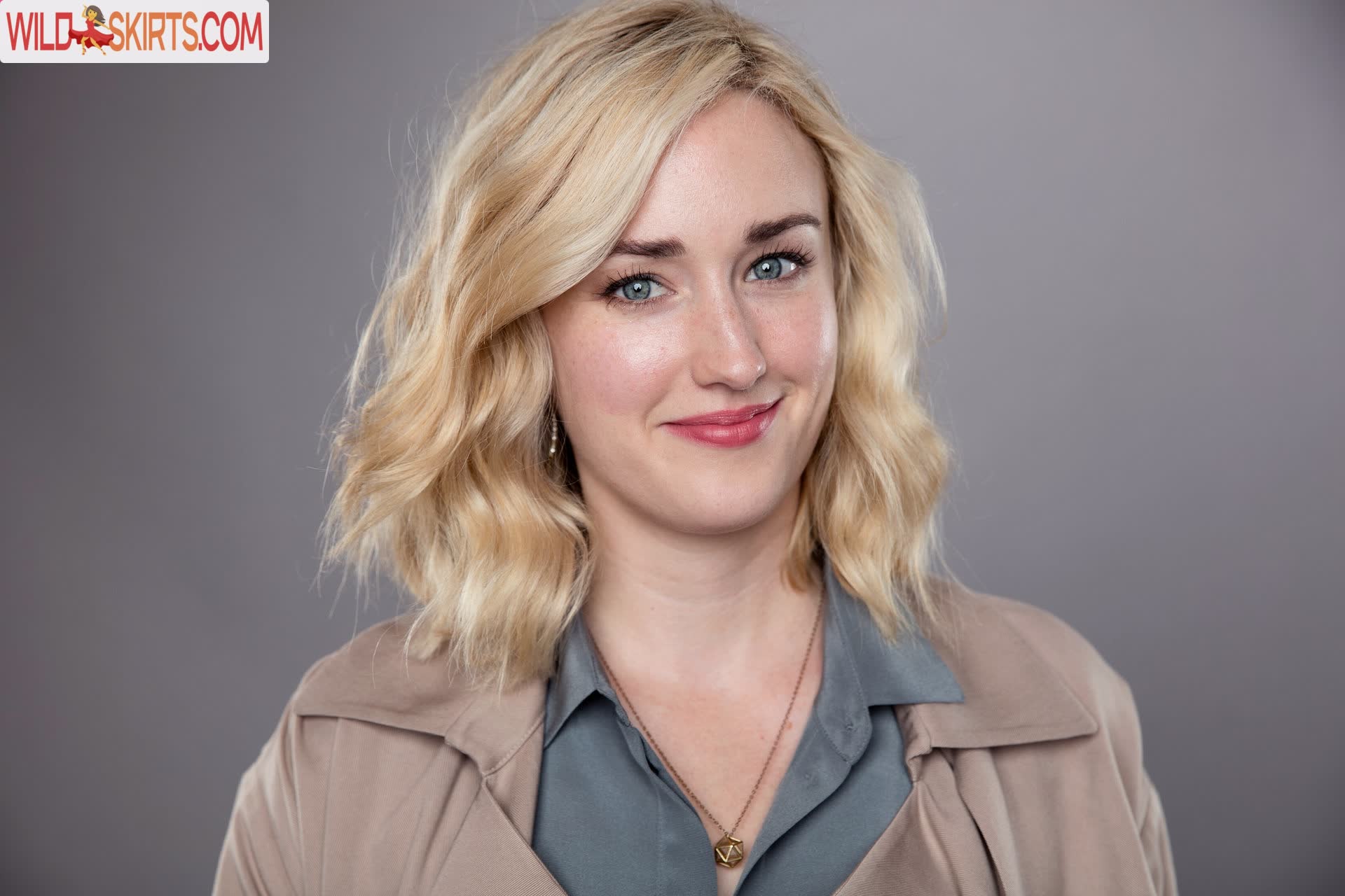 Ashley Johnson / ashleythejohnson / johnsonhubfans / thevulcansalute nude OnlyFans, Instagram leaked photo #7