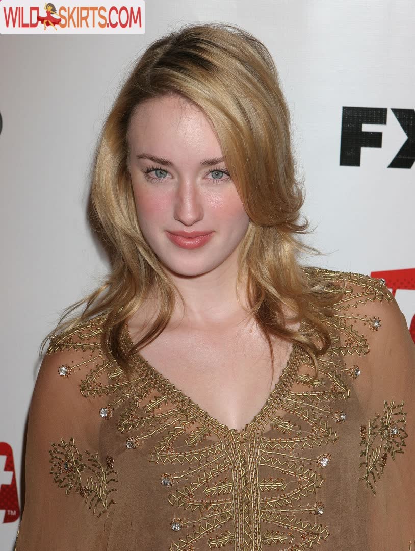 Ashley Johnson / ashleythejohnson / johnsonhubfans / thevulcansalute nude OnlyFans, Instagram leaked photo #7