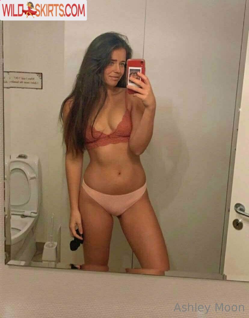 ashley_moon / ashley_moon / ashley_moon_5066 nude OnlyFans, Instagram leaked photo #2