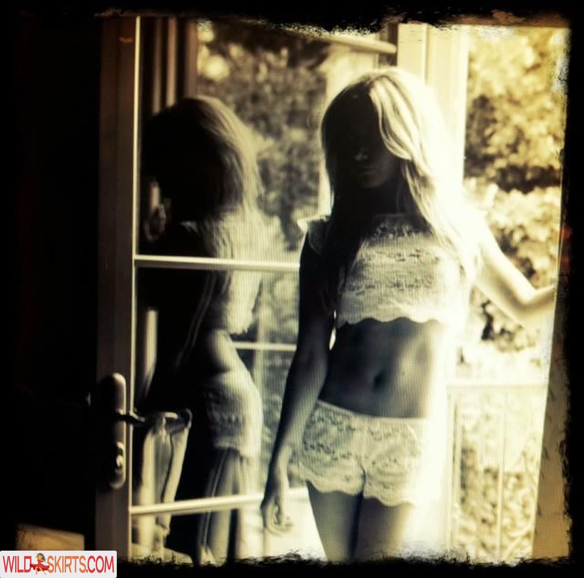 Ashley Tisdale / ashleytisdale nude Instagram leaked photo #3