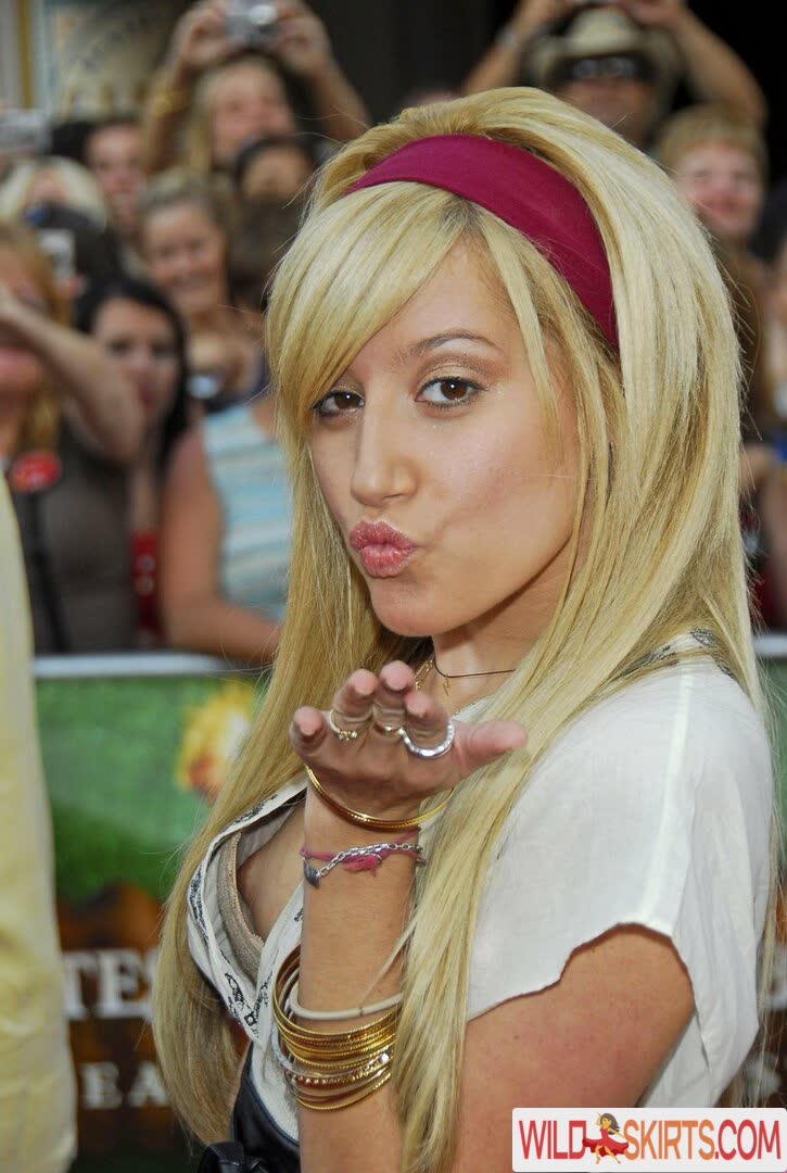 Ashley Tisdale nude leaked photo #194