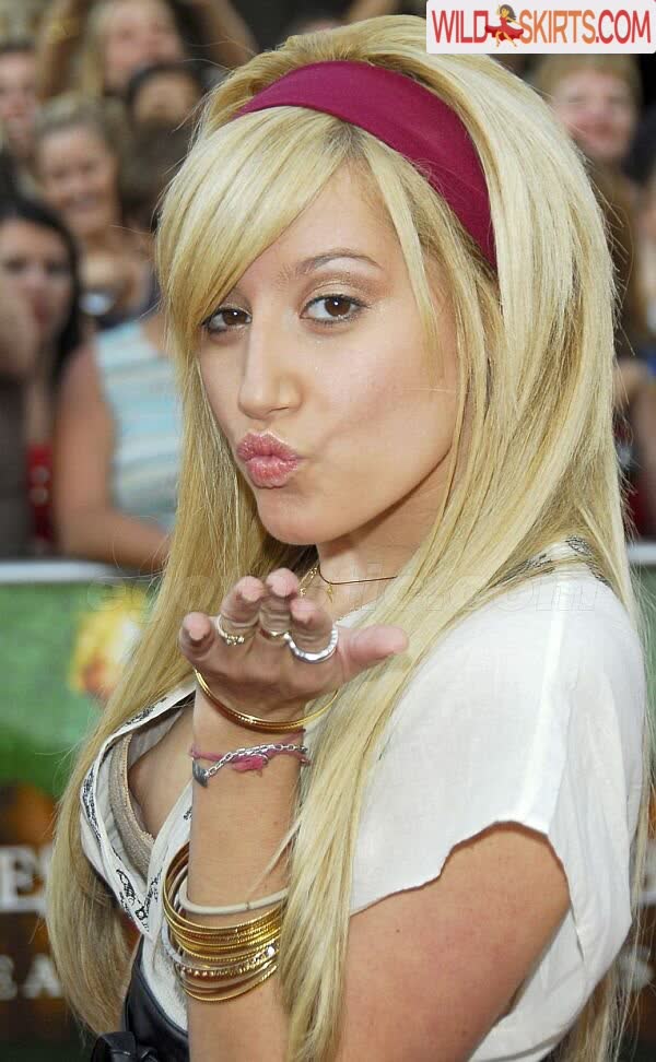 Ashley Tisdale / ashleytisdale nude Instagram leaked photo #10