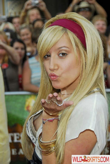 Ashley Tisdale / ashleytisdale nude Instagram leaked photo #194