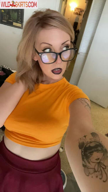 Ashleyrabbit / ashleyrabbit / ashleyrabbitdraws / feralbxnny nude OnlyFans, Instagram leaked photo #3