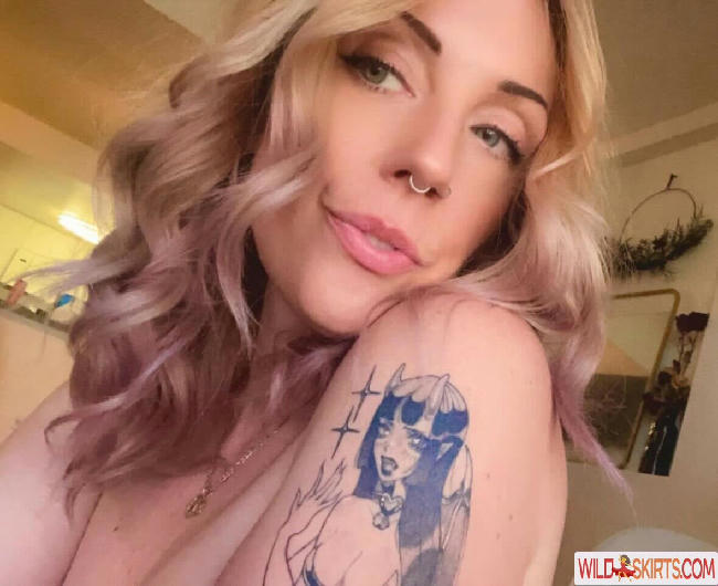 Ashleyrabbit / ashleyrabbit / ashleyrabbitdraws / feralbxnny nude OnlyFans, Instagram leaked photo #6