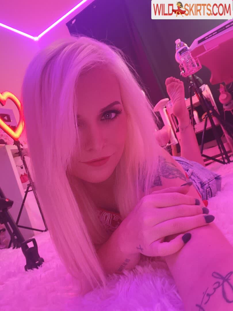 ASMR Shanny / asmrshanny / shananygans nude OnlyFans, Patreon, Instagram leaked photo