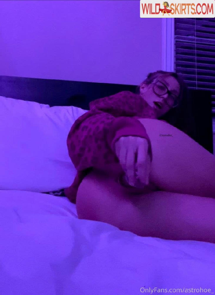 astrohoe_ / astrohoe_ / lindsay lopardo nude OnlyFans leaked photo #12