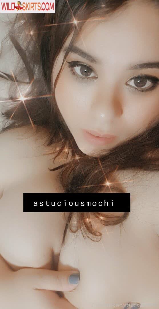 Astuciousmochi nude leaked photo #19