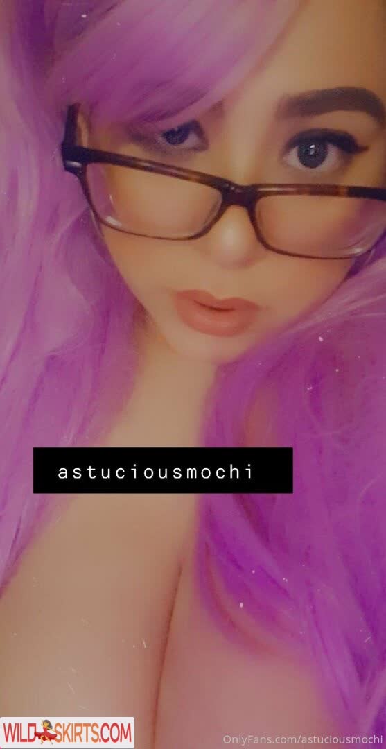 Astuciousmochi nude leaked photo #30