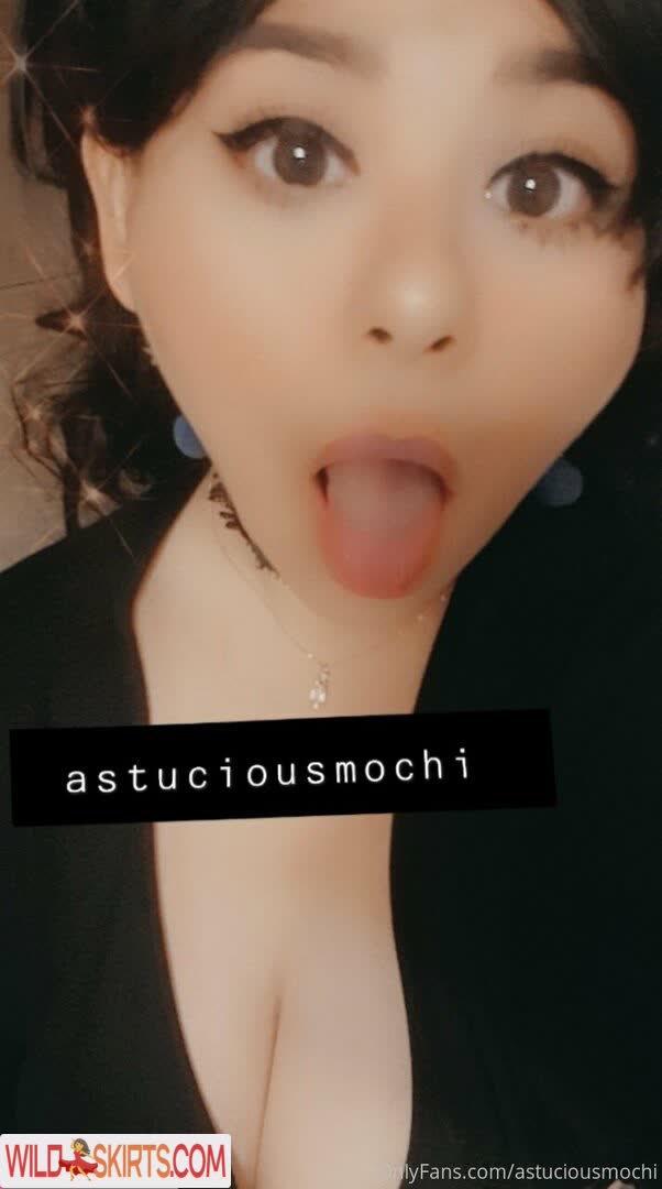 Astuciousmochi nude leaked photo #45