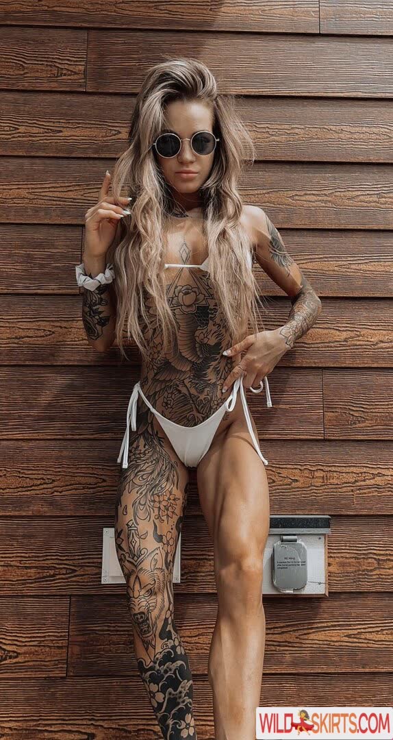 Athena Barnes / goldielocks_and_lunges / goldielocks_and_lunges_ / thena / thenajade541 nude OnlyFans, Instagram leaked photo #2