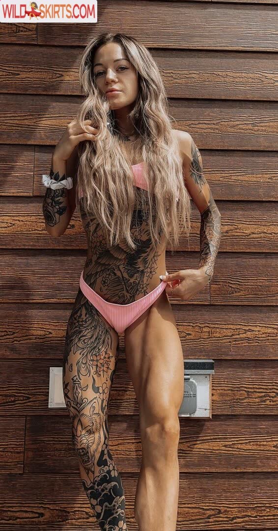 Athena Barnes / goldielocks_and_lunges / goldielocks_and_lunges_ / thena / thenajade541 nude OnlyFans, Instagram leaked photo #4