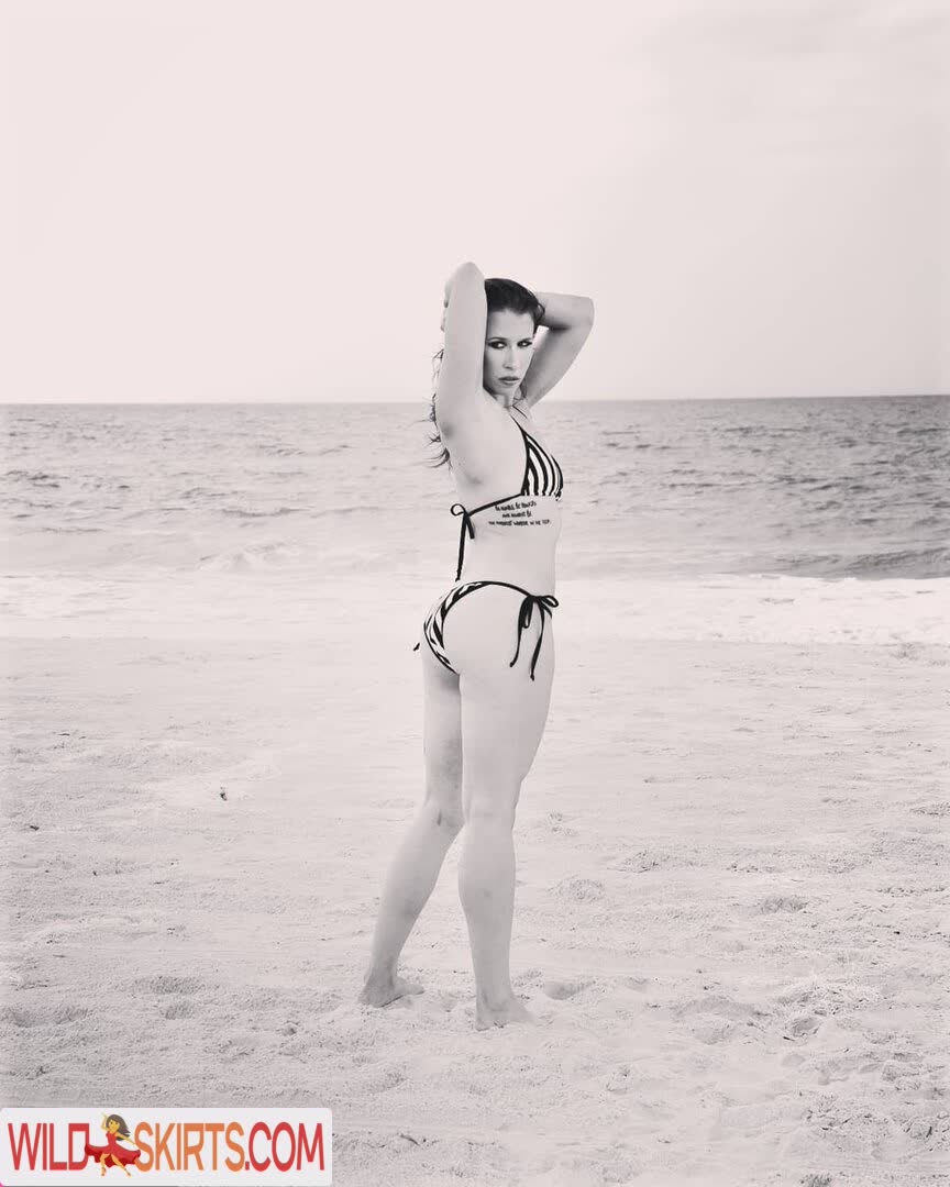 Aubrey Edwards / refaubrey nude Instagram leaked photo #1