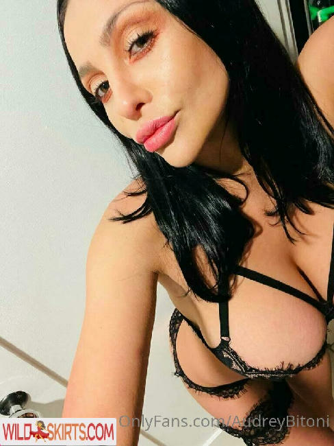 audreybitoni / audreybitoni / audreybitonixo nude OnlyFans, Instagram leaked photo #298