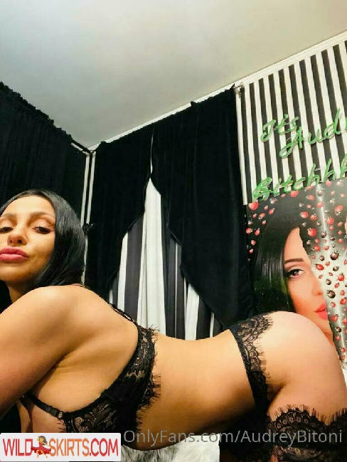 audreybitoni / audreybitoni / audreybitonixo nude OnlyFans, Instagram leaked photo #292