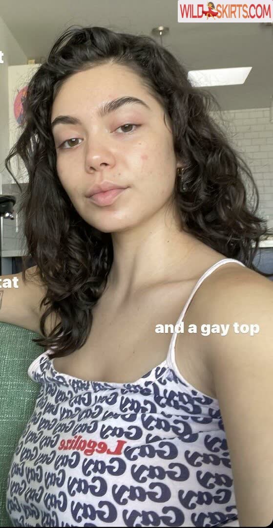 Aulii Cravalho nude leaked photo #20