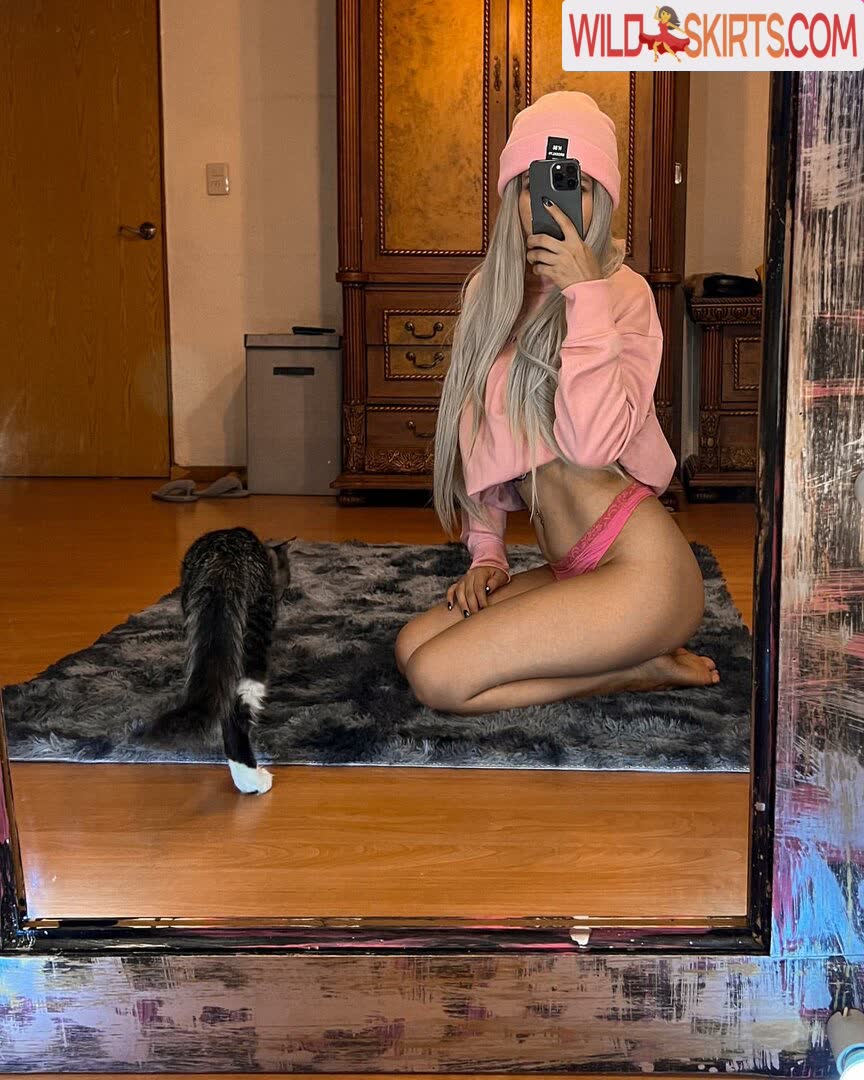 Auraline / auraline / auralinee nude OnlyFans, Instagram leaked photo