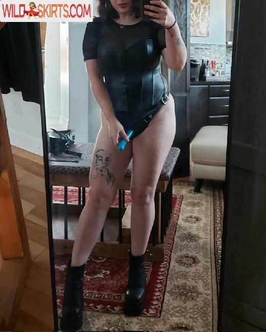 Aurora Haze / MissAuroraHaze / alphagoddessaurora / gamingth0tty nude OnlyFans, Instagram leaked photo #5