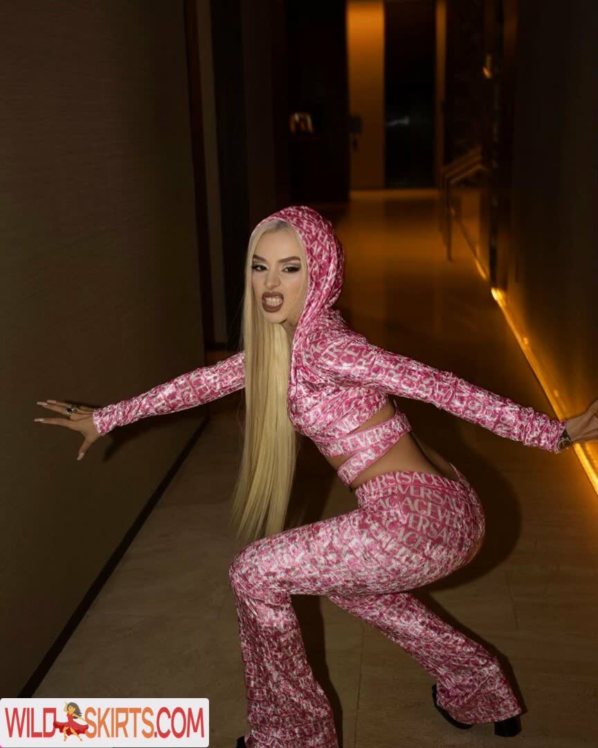 Ava Max nude leaked photo #360