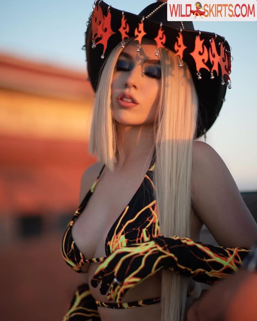 Ava Max / avamax / plharleyquinn nude OnlyFans, Instagram leaked photo #10