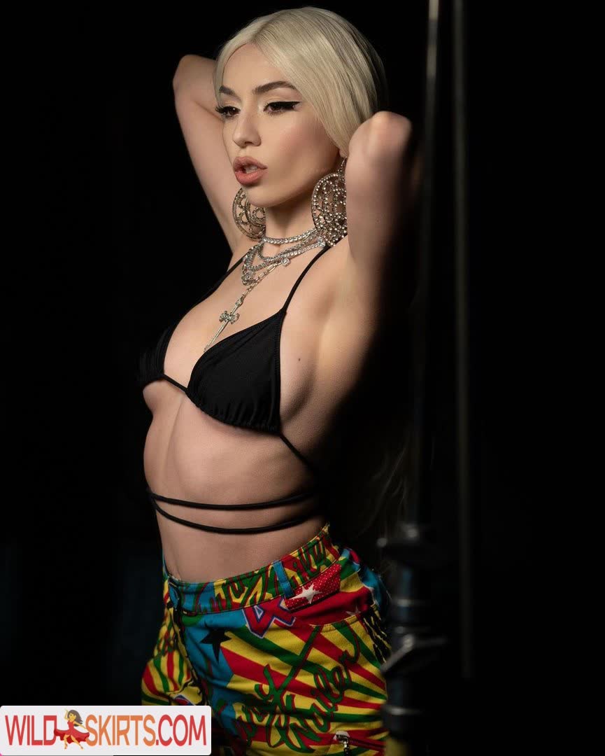 Ava Max / avamax / plharleyquinn nude OnlyFans, Instagram leaked photo #8