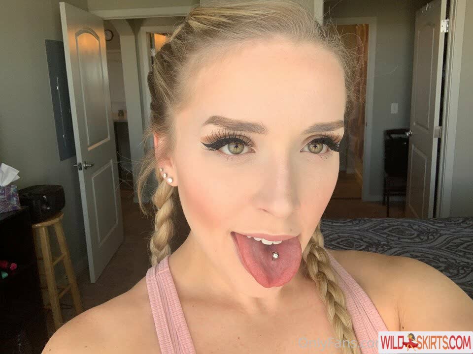 Avababe719 nude leaked photo #4