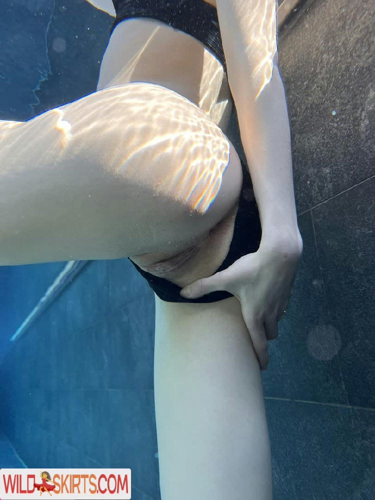 avva.ballerina / avvaballerina nude OnlyFans, Instagram leaked photo #10