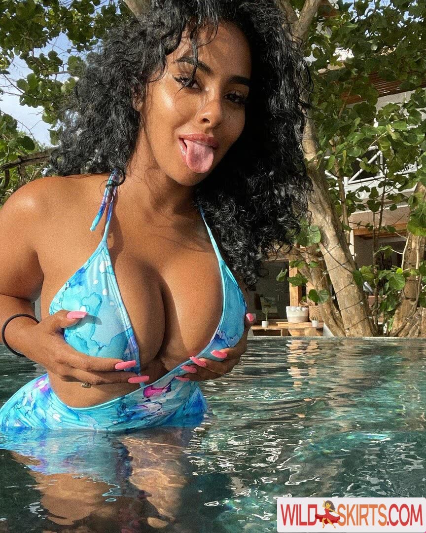 Ayisha Diaz / ayishadiaz / ayishadiaz0 nude OnlyFans, Instagram leaked photo #4