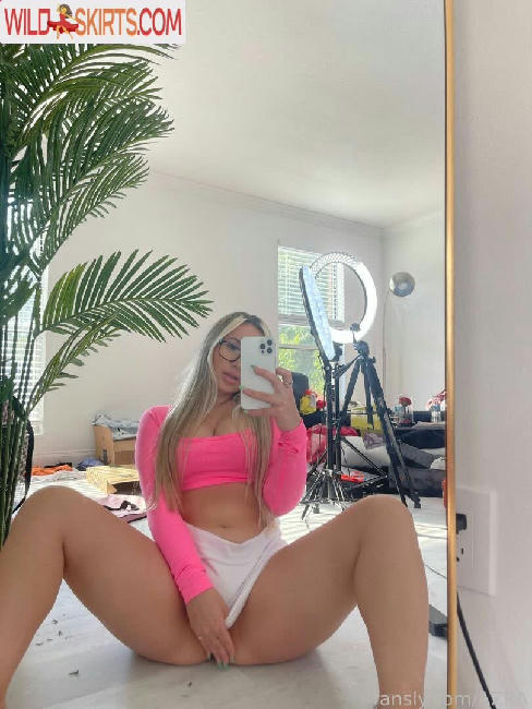 azra_lifts / Azra / azra_lifts nude OnlyFans, Instagram leaked photo #25