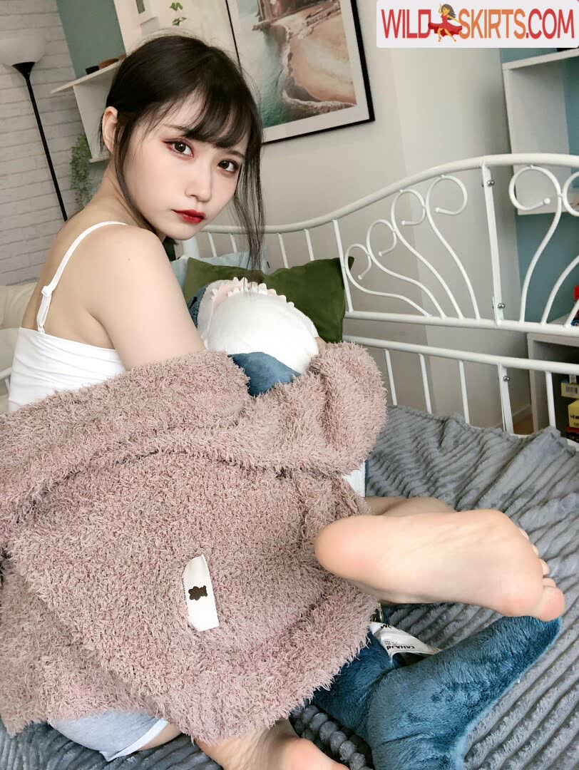 Azumei0330 nude leaked photo #5