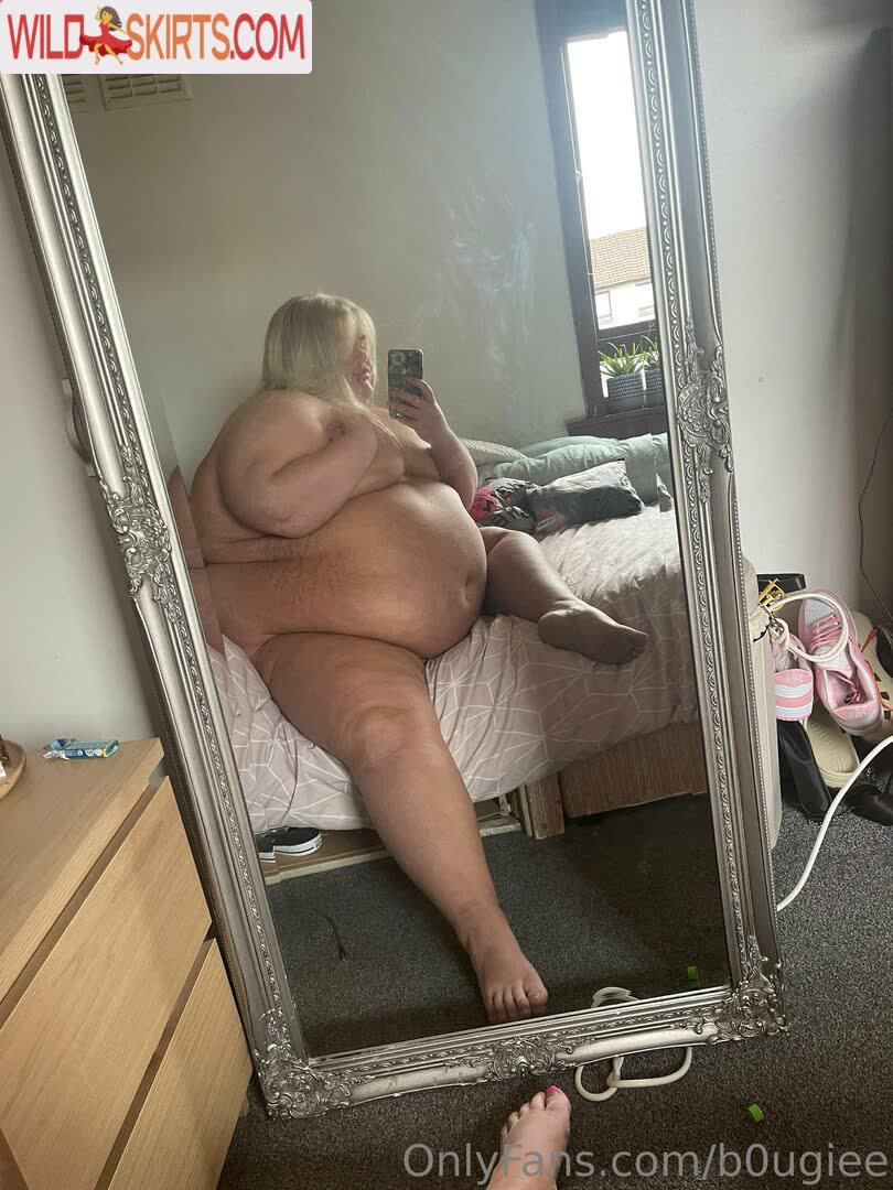 B0ugiee nude leaked photo #76