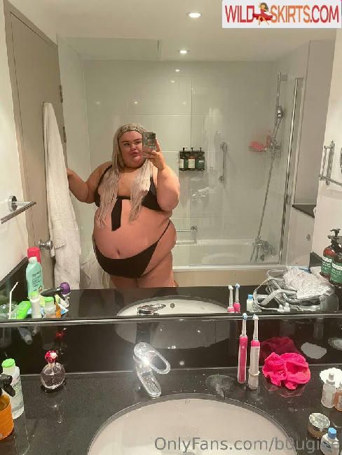 b0ugiee / b0ugiee / bougiiee nude OnlyFans, Instagram leaked photo #57