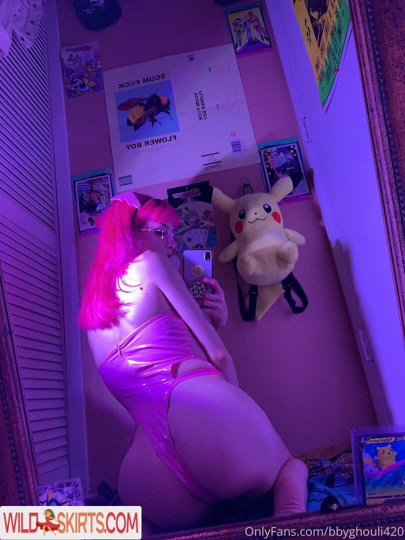 Babyghouli420 nude leaked photo #161