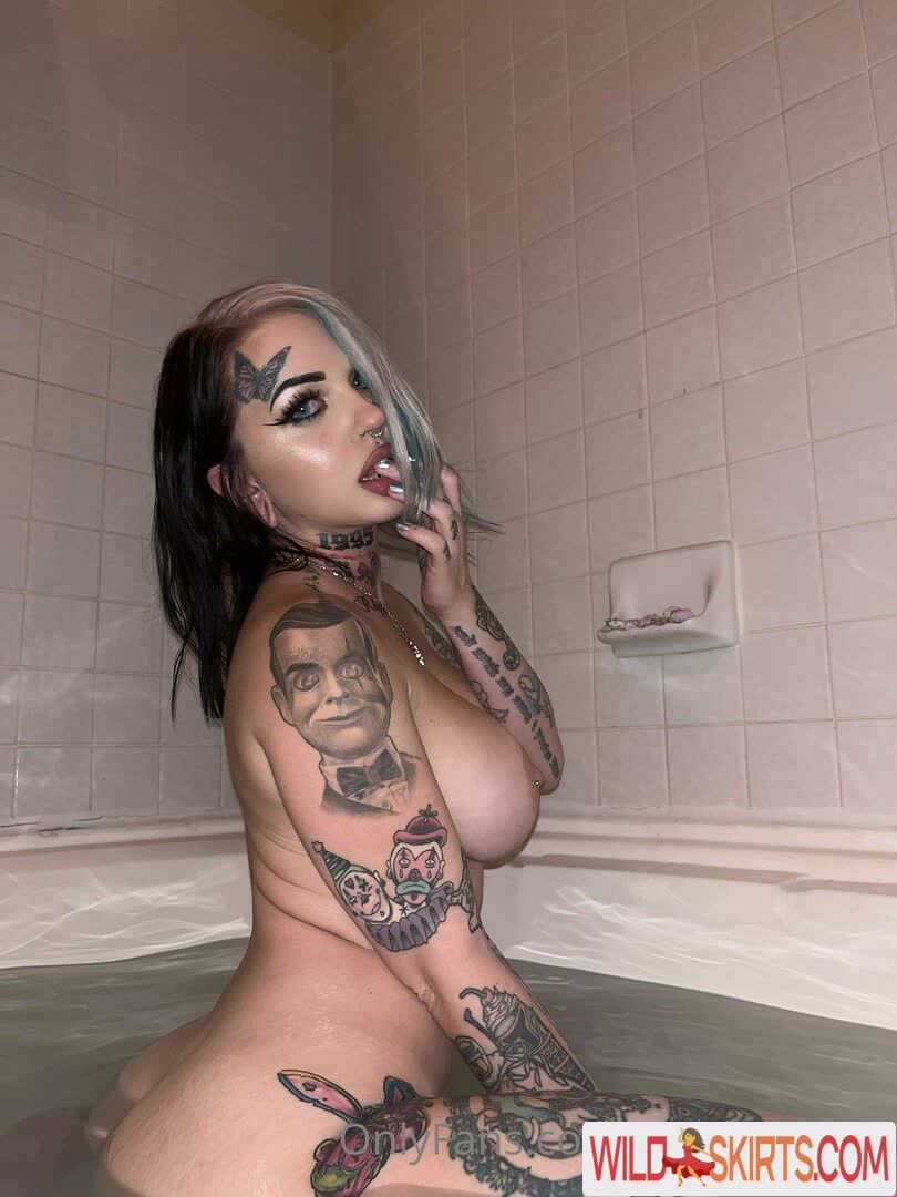 Babygothxxx nude leaked photo #45