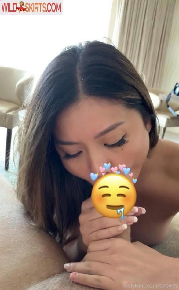 Babyjey / jessiikama / jezzi.xo nude OnlyFans, Instagram leaked photo #16