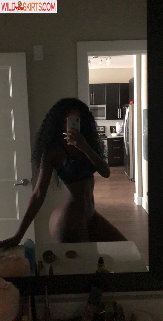 baddgyaldutch / baddgyaldutch / duchessdiorr / pleaseduchess nude OnlyFans leaked photo #22