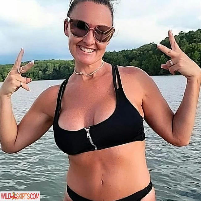 Baddie2thebone / Fitlakemomma / baddie2thebone / fit_lake_momma nude OnlyFans, Instagram leaked photo #69