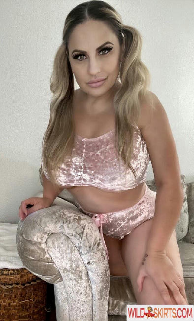 baddiemi / baddiemi / lovemystepmom nude OnlyFans, Instagram leaked photo #49