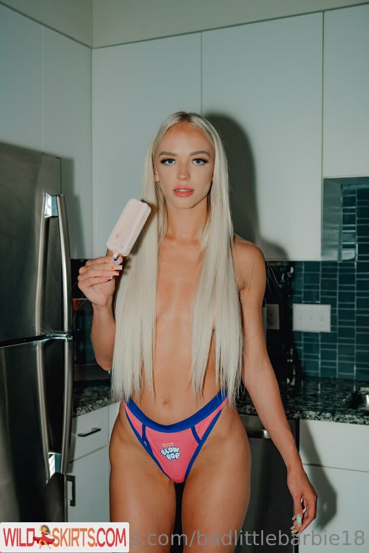 badlittlebarbie18 / badlittlebarbie18 / barbie_pink901 nude OnlyFans, Instagram leaked photo #12