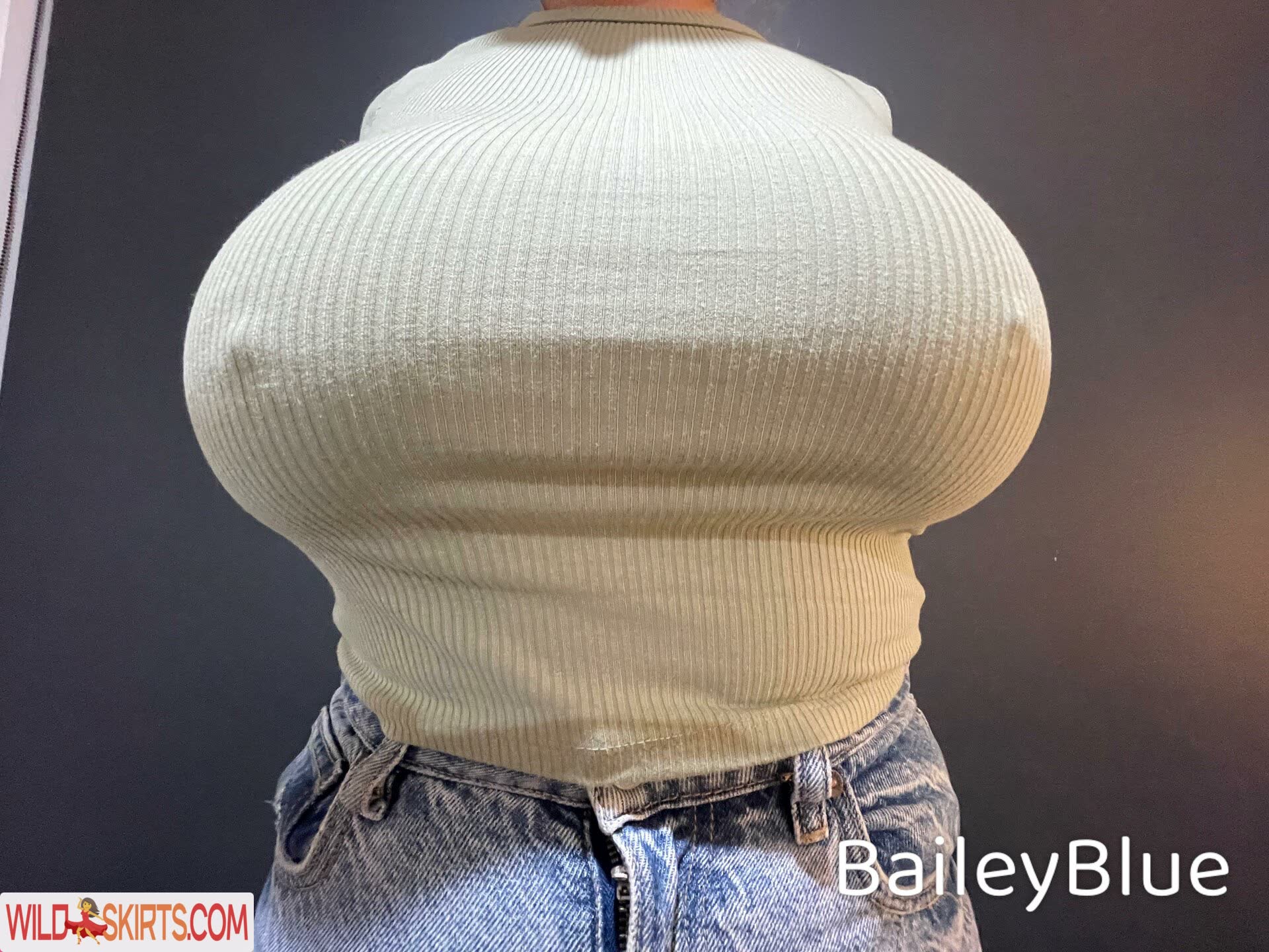 Bailey Blue nude leaked photo #16