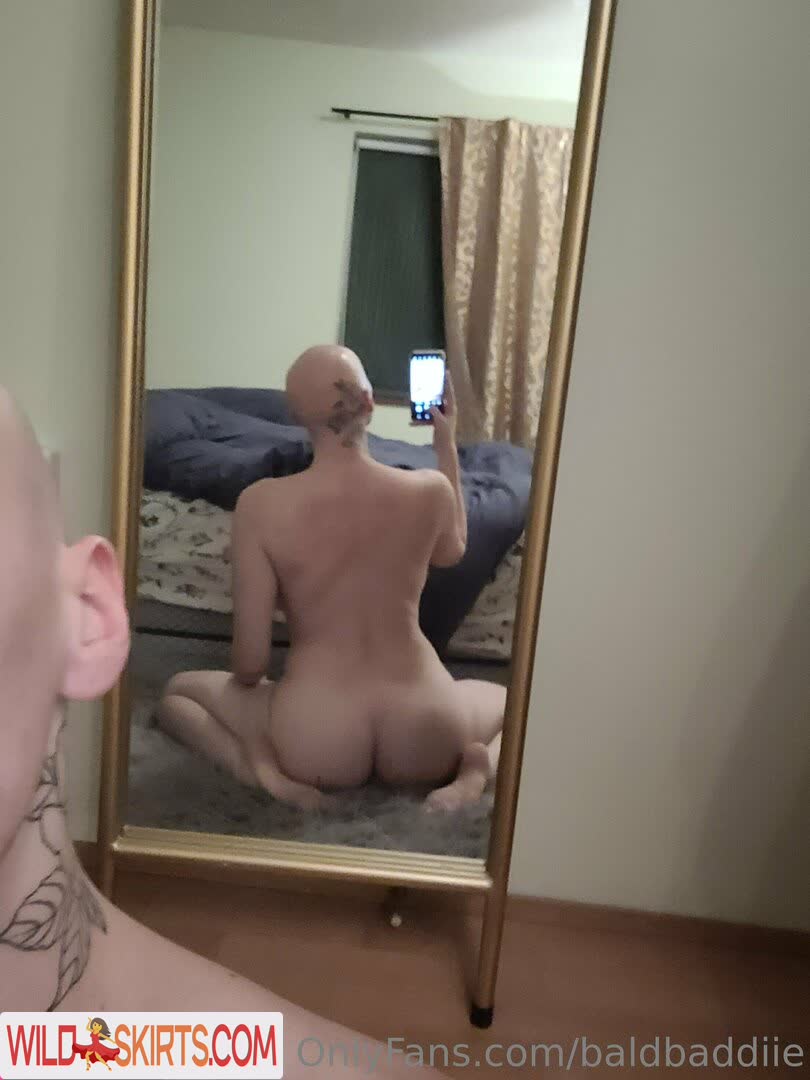 Baldbaddiie nude leaked photo #4