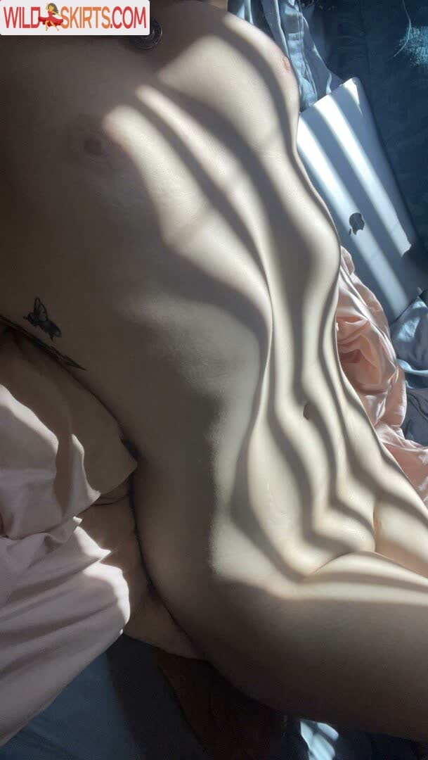 bambibaby6 / bambibaby / bambibaby716 / lonelystudentloans nude OnlyFans, Instagram leaked photo #7