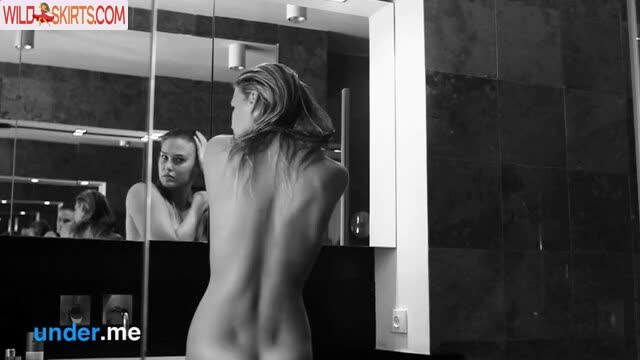 Bar Refaeli nude leaked photo #145