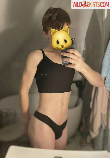 Basedfemboy / based.femboy / basedfemby nude OnlyFans, Instagram leaked photo #10