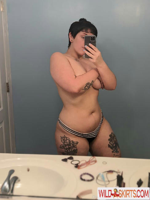 basilbabyy / basilbaby__ / basilbabyy nude OnlyFans, Instagram leaked photo #1