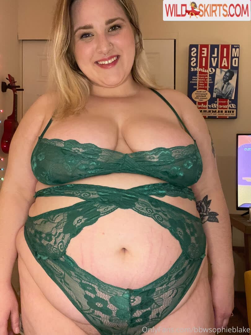 Bbwsophieblake nude leaked photo #49