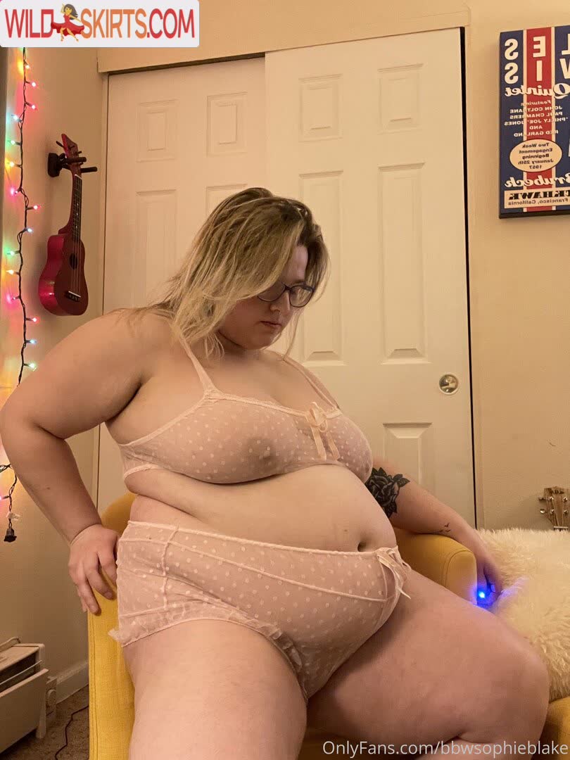 Bbwsophieblake nude leaked photo #102