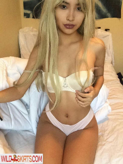 Bbypocah / Tia / bby.pocahontas / bbypocah nude OnlyFans, Instagram leaked photo #2