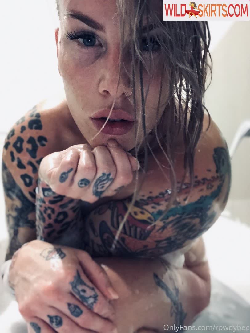 Bec Rawlings nude leaked photo #50