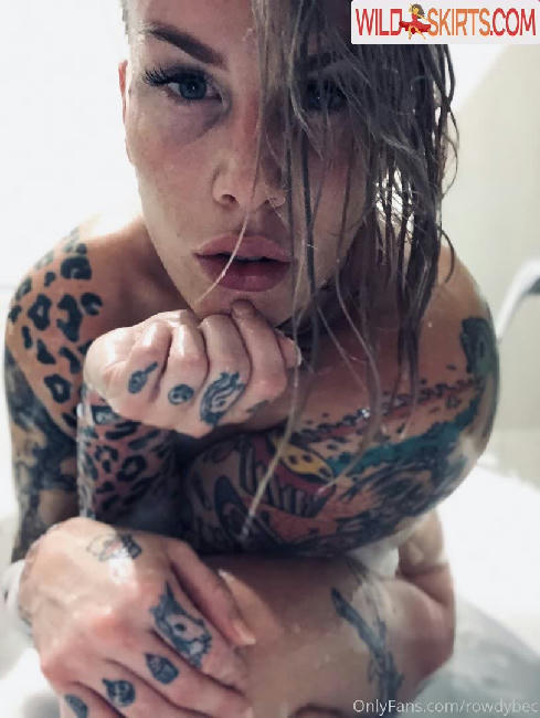 Bec Rawlings / rowdybec nude OnlyFans, Instagram leaked photo #50